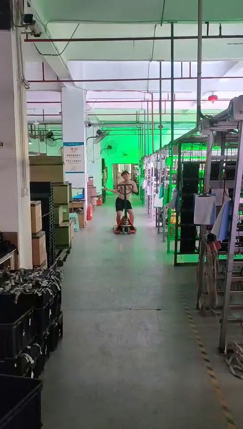 在理想工厂的一天 八小时自由与自律的平衡